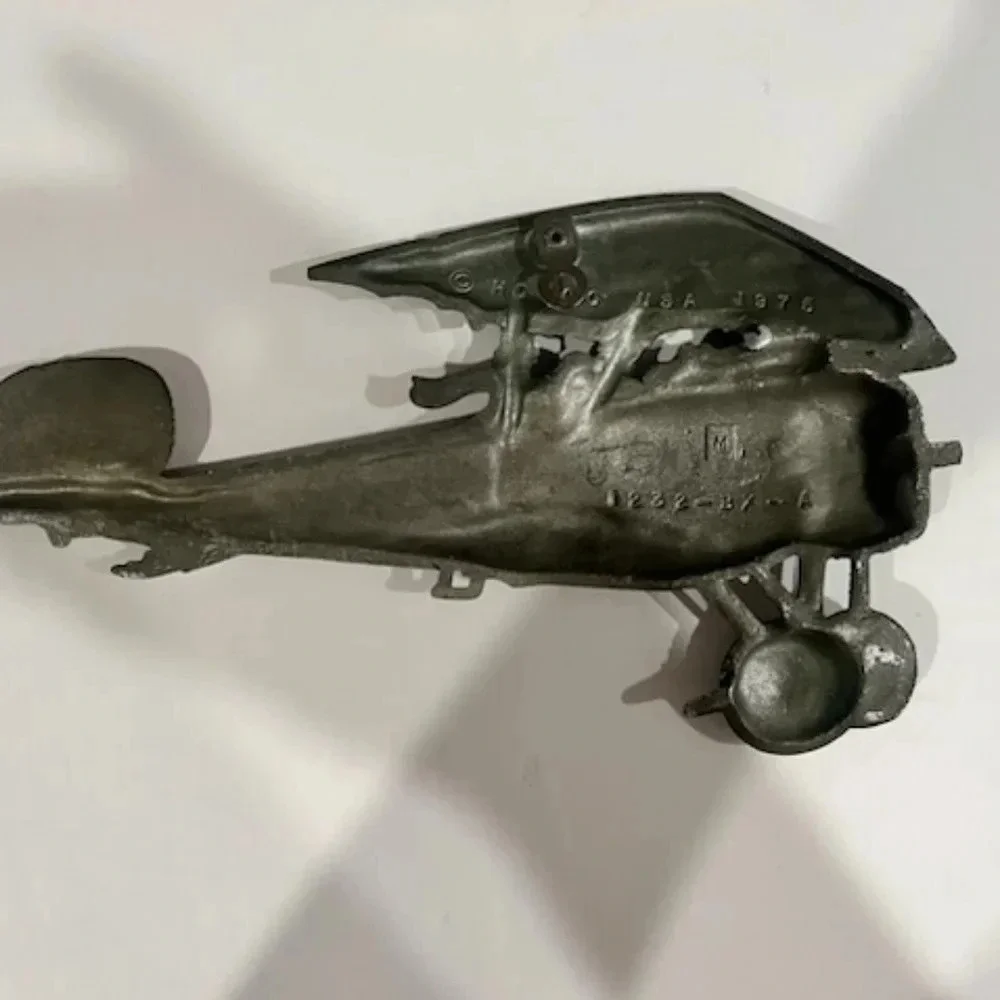 Vintage WWI Bi-Plane Cast Iron Wall Hanging 1975, USA